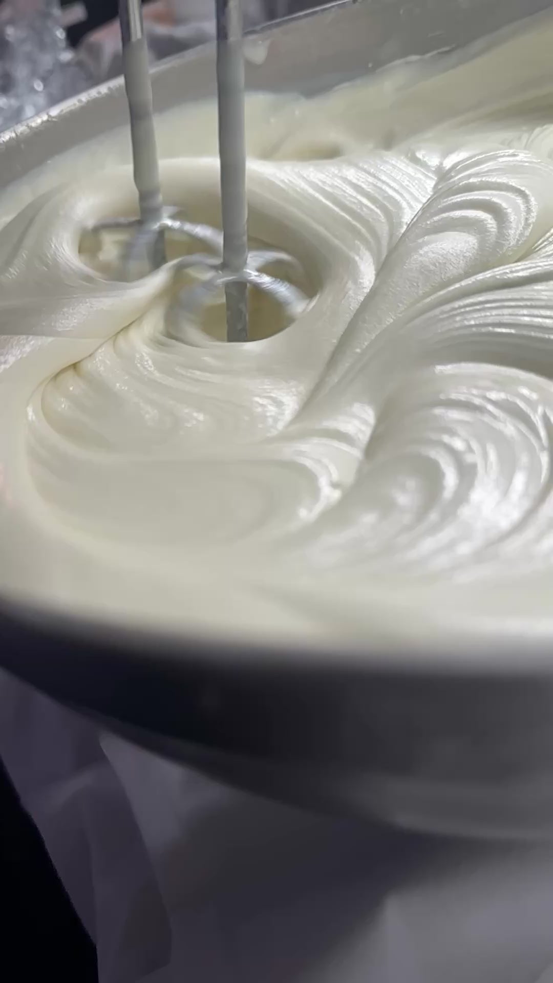 Earth Whip – 4oz Whipped Body Butter (Amber Glass Jar)